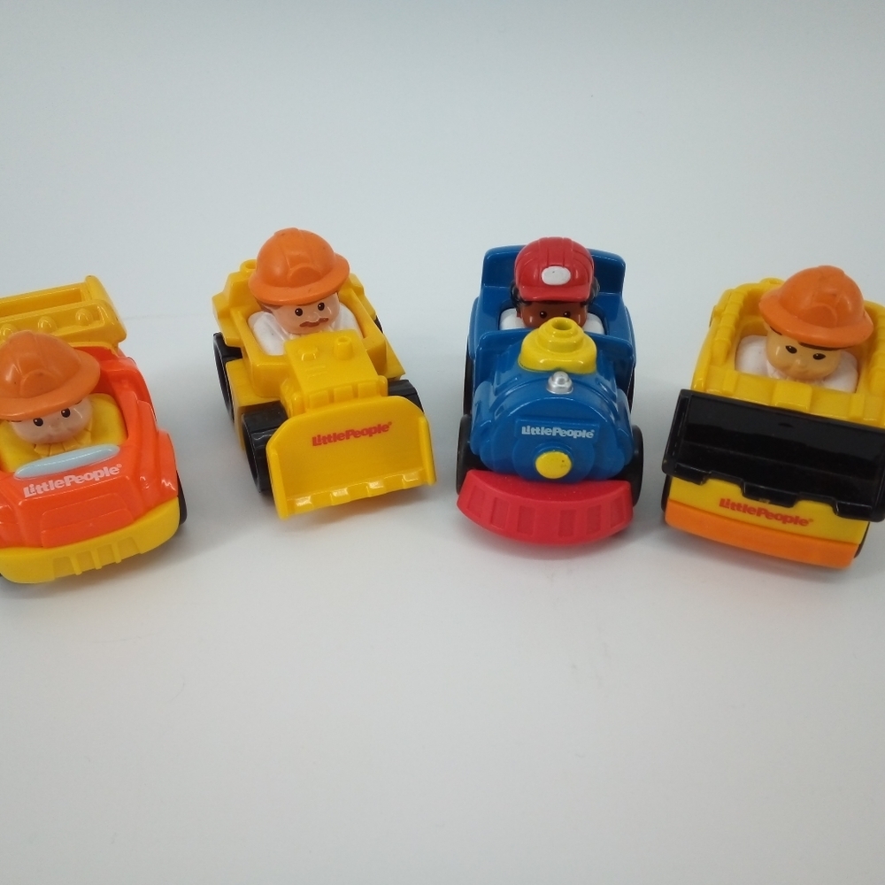 Fisher-Price Little People Mattel 2009 Car Construction Train Conductor 4 Piece - Picture 7 of 7